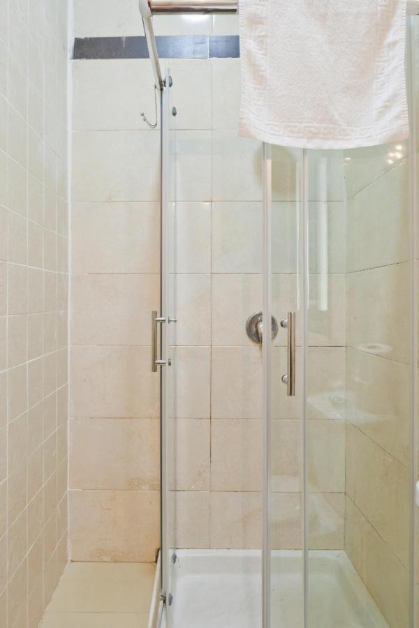 Nhe Rothschild'S Corner Apartment Тел Авив Екстериор снимка